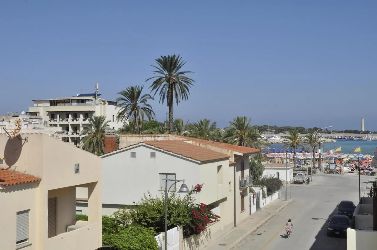 La Caribena Camere San Vito Lo Capo 3*,